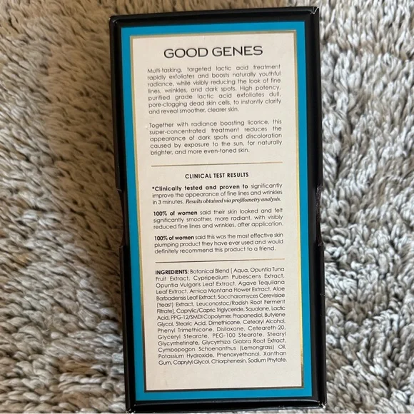 Sunday Riley Good Genes Lactic Acid Treatment - Gold and White Packaging - Picture 2 of 5